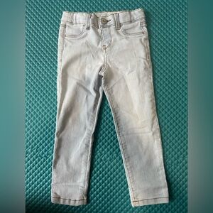 Toddler girl light blue jeans